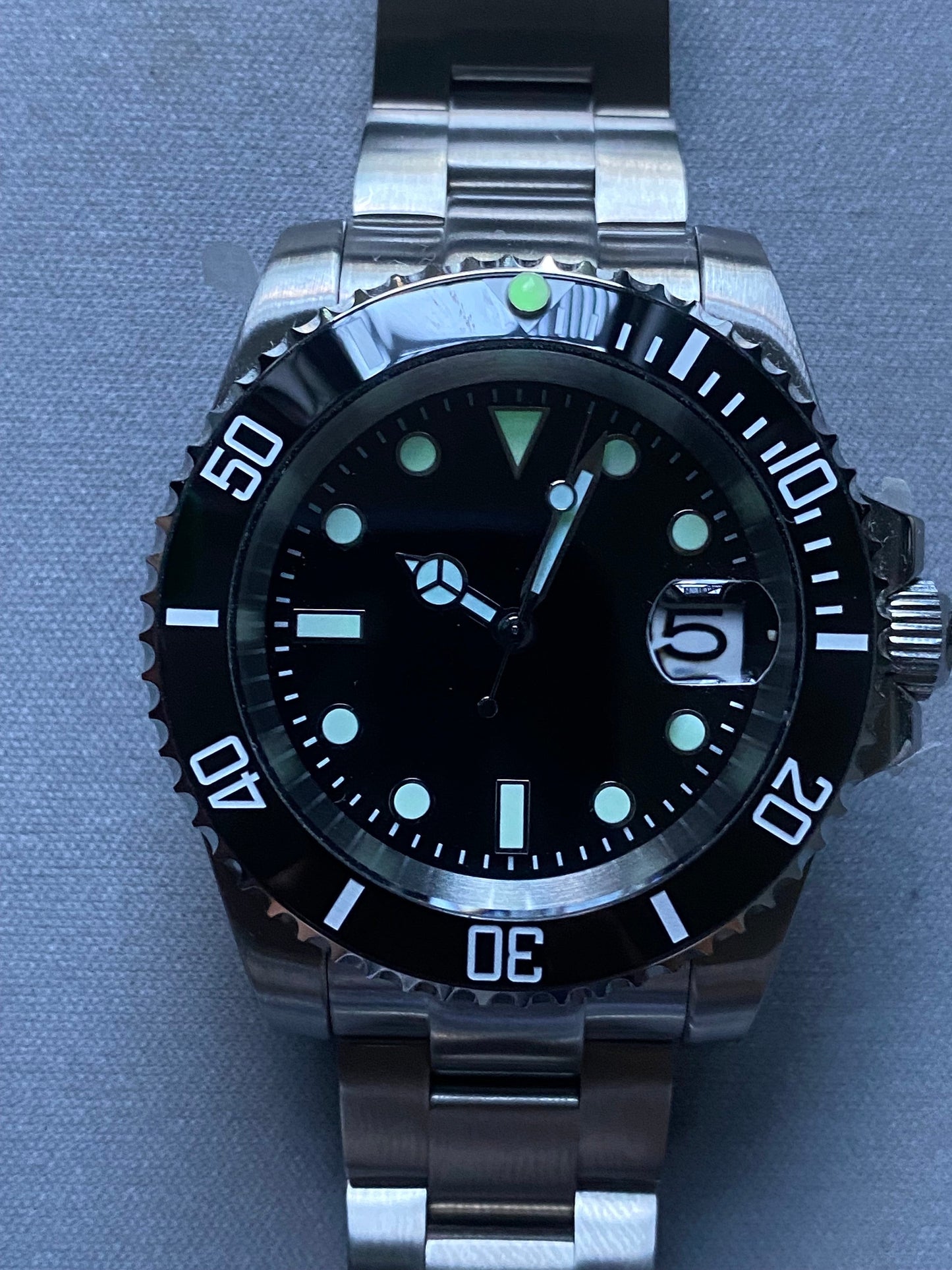 Diver 40mm — Black Ceramic Bezel, Steel Bracelet
