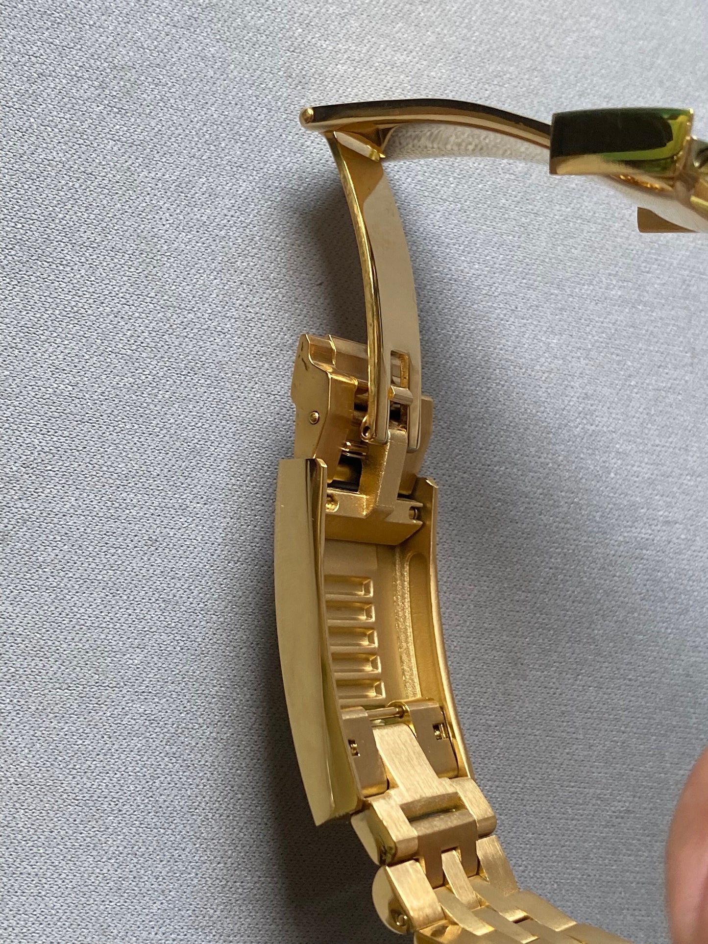 GMT 40mm - Gold Brick - Sub Divemaster - Automatic NH34a Homage - Ceramic Bezel Blue Lume dial - No Cylopse - Black date wheel