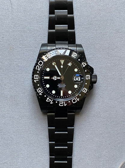 GMT 40mm — Full Black PVD, NH34 True GMT