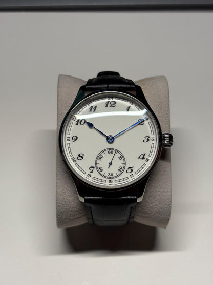 44mm Gentleman's Dress Watch — Hand Winding, Display Caseback