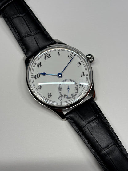 44mm Gentleman's Dress Watch — Hand Winding, Display Caseback