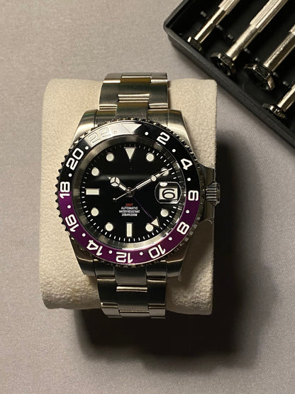 GMT 40mm — Purple Dial & Bezel, Jubilee or Oyster Bracelet