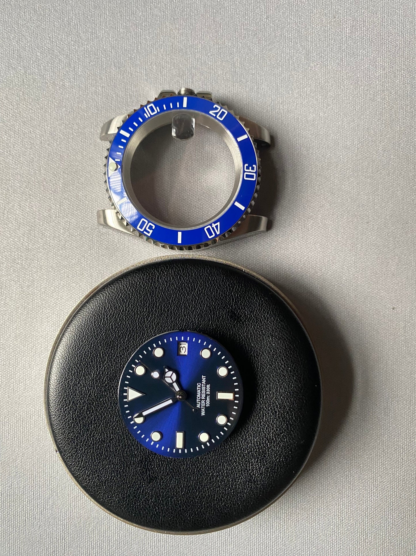 Diver 40mm — Blue Ceramic Bezel, Green Lume Dial