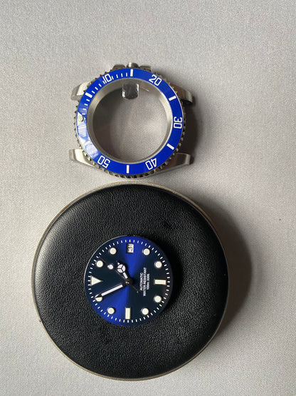Diver 40mm — Blue Ceramic Bezel, Green Lume Dial
