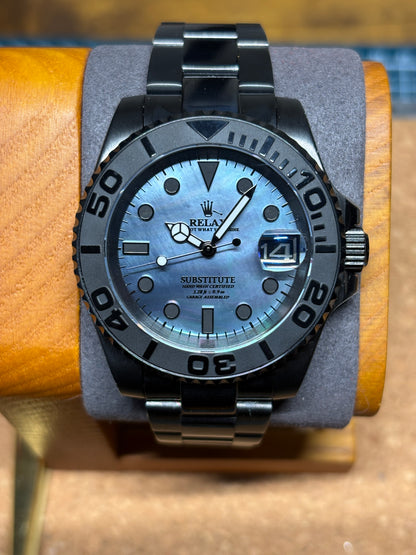 RELAX 40mm — Black PVD Mother of Pearl Dial
