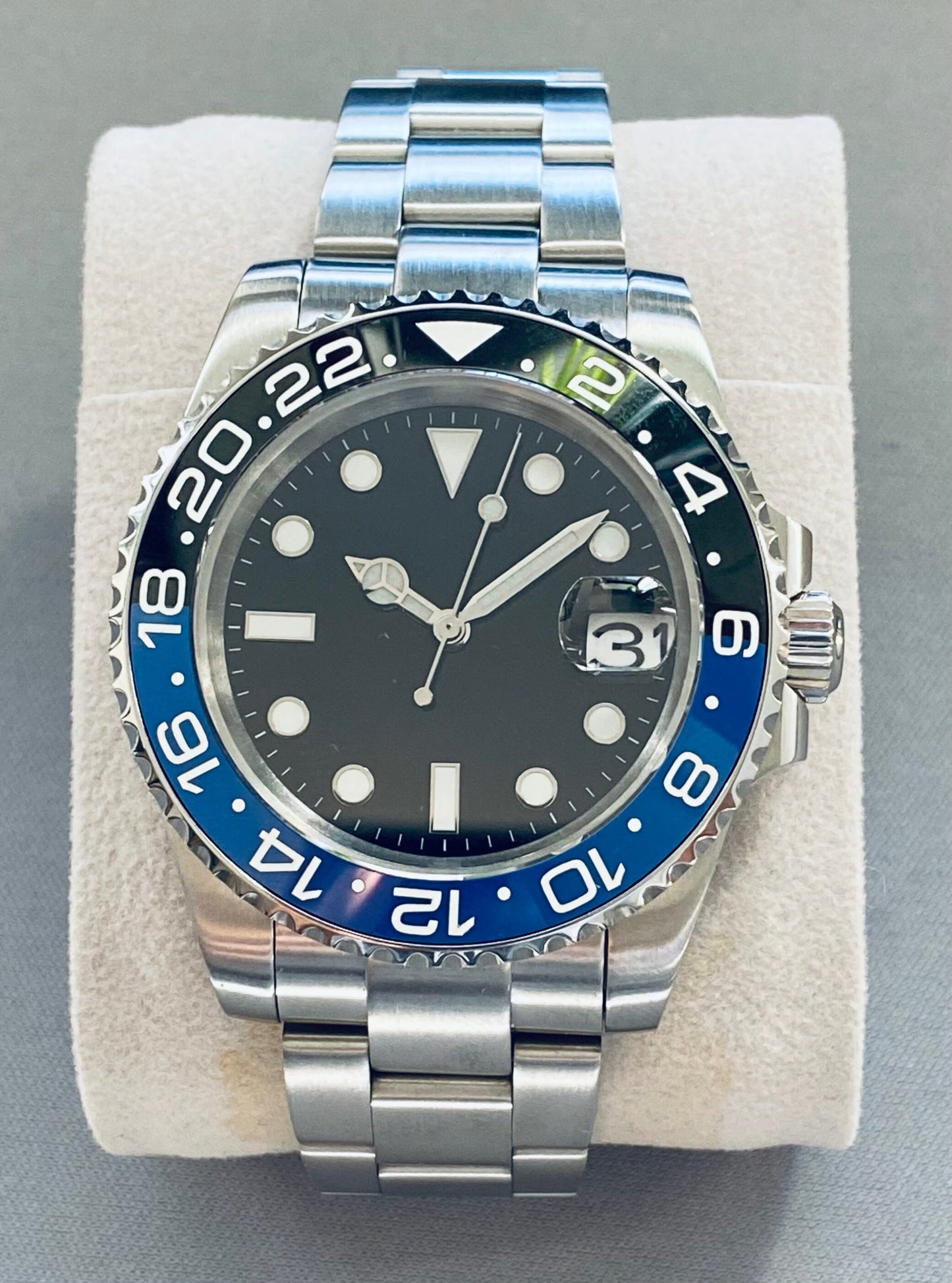 Diver 40mm — Black & blue Ceramic Bezel
