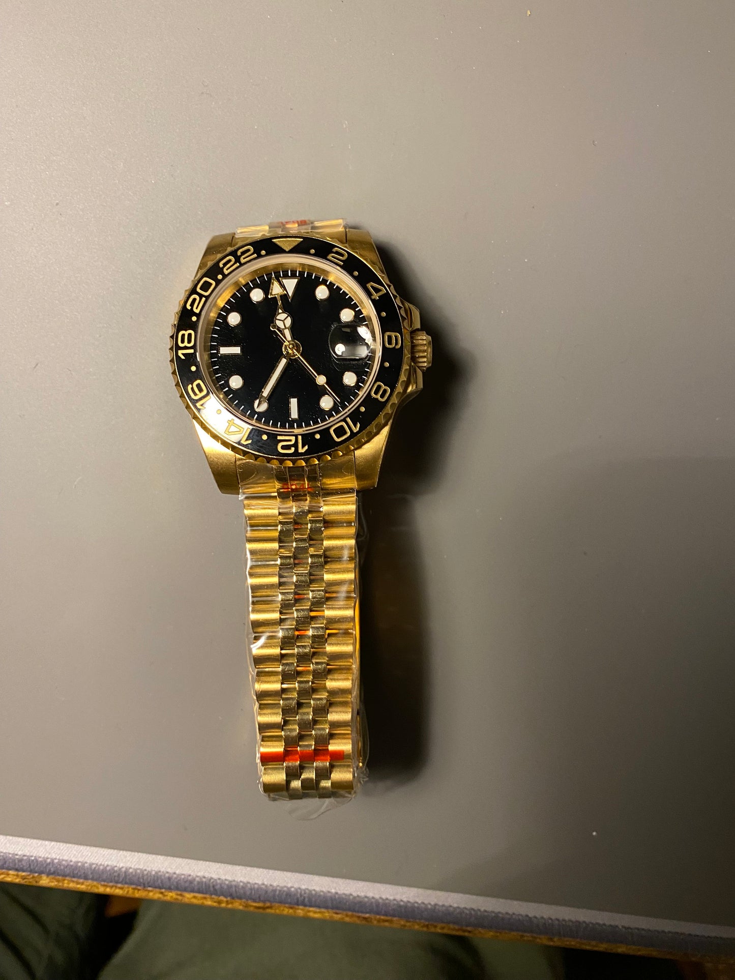 GMT 40mm — Gold Case, Blue Lume Dial, Ceramic Bezel