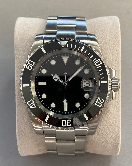 Submarine Divemaster - 40mm - Automatic NH35 movement Sub Homage Sapphire Crystal - Black Ceramic